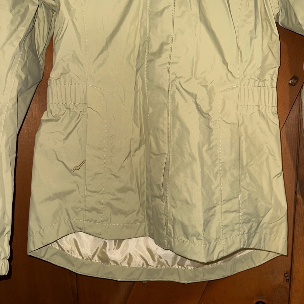 The North Face Women's Venture Jacket Sz S - Picture 3 of 9